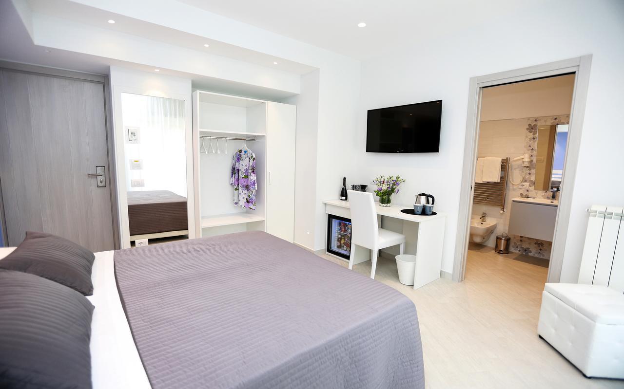 B&B Valentina Sorrento Exteriör bild